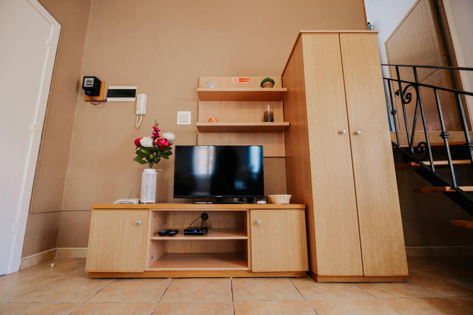 Gelmif Apartments Биргу Экстерьер фото